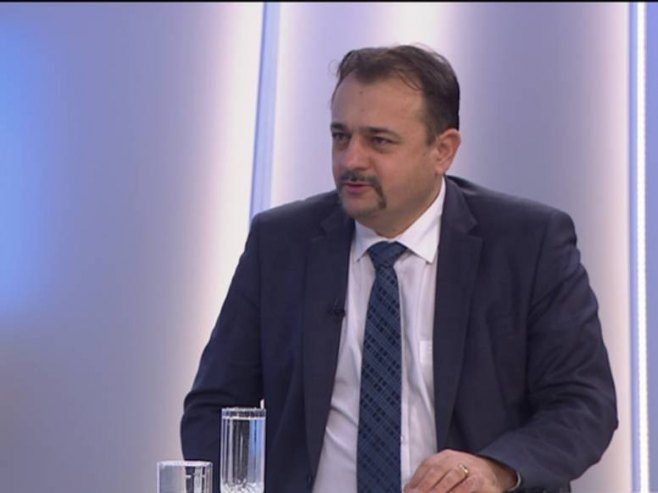 Аћић: Поштују се препоруке о заштити здравља радника