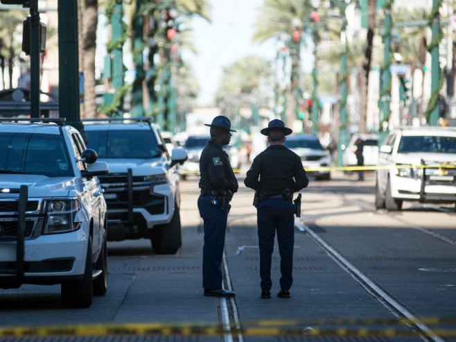Њу Орлеанс, полиција (Фото: EPA-EFE/SHAWN FINK) - 