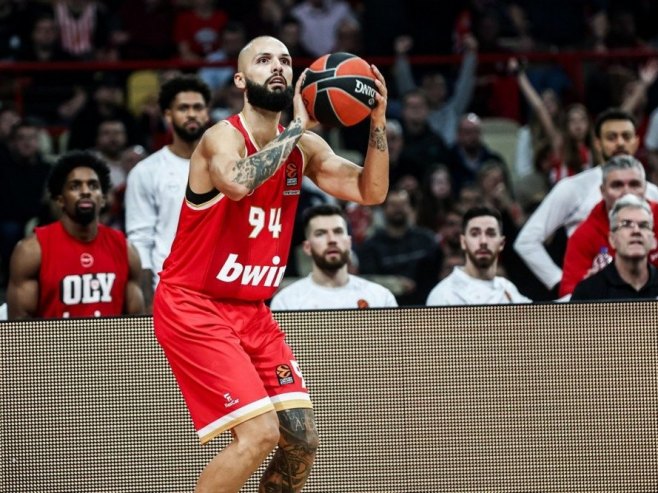 Еван Фурније (Фото: EPA/Georgia Panagopoulou) - 