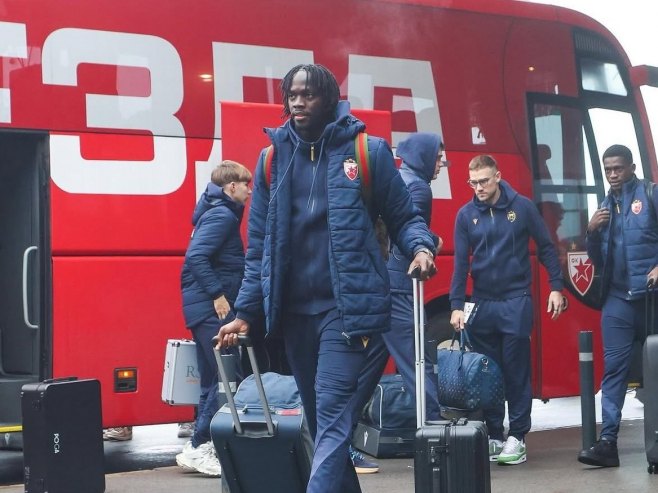 Zvezda otputovala za Antaliju (foto: x.com/crvenazvezdafk) - 