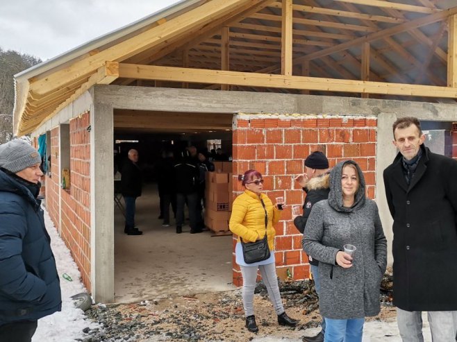 Срби из Горње Бријеснице и тог дијела Озрена прославили Мали Божић - Фото: СРНА