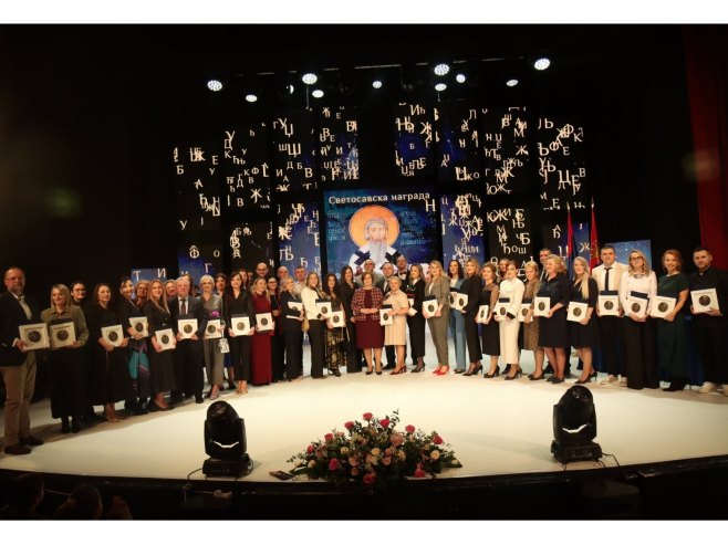 Додјела Светосавске награде "Наши учитељи" Додјела Светосавске награде "Наши учитељи" - Фото: ZIPAPHOTO/Borislav Zdrinja