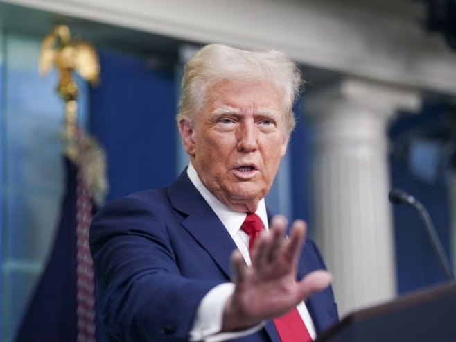 Доналд Трамп (Фото: EPA/WILL OLIVER) - 