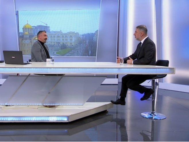 Ален Шеранић, гост Јутарњег програма Ален Шеранић, гост Јутарњег програма - Фото: РТРС
