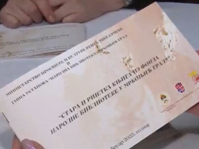 "Старе и ријетке књиге из фонда Народне библиотеке" "Старе и ријетке књиге из фонда Народне библиотеке" - Фото: РТРС