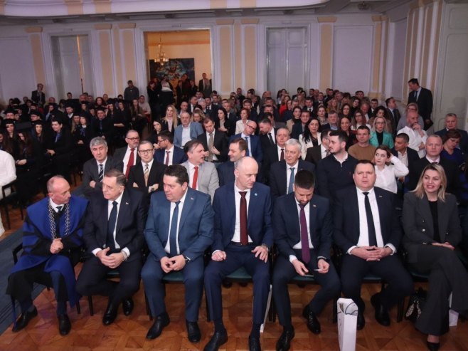 50 година рада Правног и Економског факултета 50 година рада Правног и Економског факултета - Фото: predsjednikrs.rs/Borislav Zdrinja