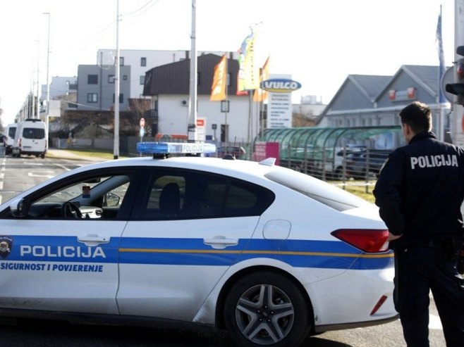 Хрватска полиција (фото: EPA-EFE/ANTONIO BAT - илустрација) Хрватска полиција (фото: EPA-EFE/ANTONIO BAT - илустрација) -