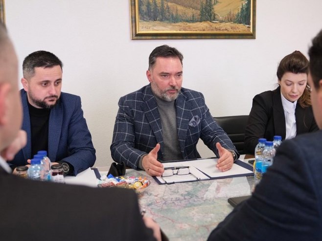 Сташа Кошарац у радној посјети Рогатици и Сокоцу Сташа Кошарац у радној посјети Рогатици и Сокоцу - Фото: СРНА