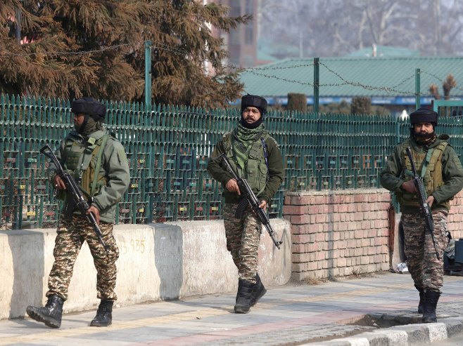 Полиција у Индији (Фото: EPA-EFE/FAROOQ KHAN) Полиција у Индији (Фото: EPA-EFE/FAROOQ KHAN) -