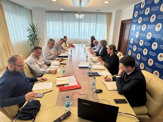 Министарство управе и локалне самоуправе - састанак са синдикатом Министарство управе и локалне самоуправе - састанак са синдикатом - Фото: Уступљена фотографија