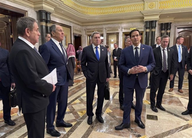 Делегације Русије и САД (Фото: EPA/RUSSIAN FOREIGN MINISTRY PRESS SERVICE HANDOUT) Делегације Русије и САД (Фото: EPA/RUSSIAN FOREIGN MINISTRY PRESS SERVICE HANDOUT) -