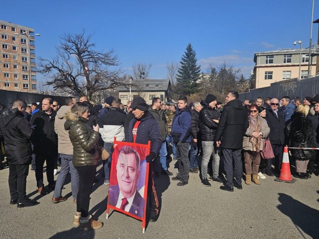 Podrška građana (Foto: SRNA)