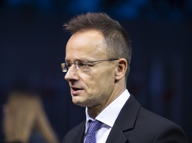 Петер Сијарто (Фото: EPA-EFE/BOGLARKA BODNAR HUNGARY OUT) Петер Сијарто (Фото: EPA-EFE/BOGLARKA BODNAR HUNGARY OUT) -