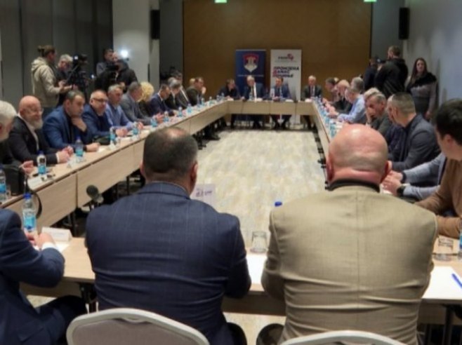 Представници странака опозиције из Републике Српске - Фото: РТРС