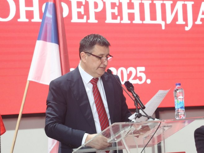 Владо Ђајић Владо Ђајић - Фото: ZIPAPHOTO/Borislav Zdrinja