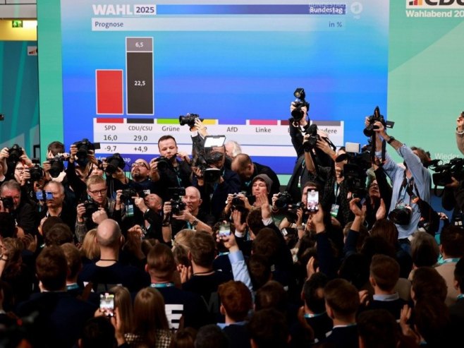 Њемачка, избори (фото: EPA-EFE/HANNIBAL HANSCHKE - илустрација) - 