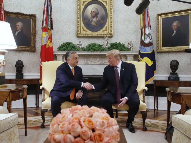 Виктор Орбан и Доналд Трамп (Фото: EPA-EFE/Szilard Koszticsak HUNGARY OUT) - 