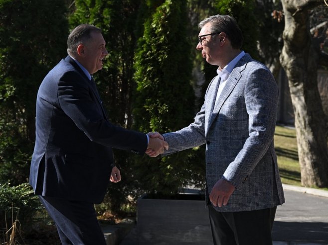 Додик и Вучић (фото: TANJUG/ PREDSEDNIŠTVO SRBIJE/ DIMITRIJE GOL) Додик и Вучић (фото: TANJUG/ PREDSEDNIŠTVO SRBIJE/ DIMITRIJE GOL) -