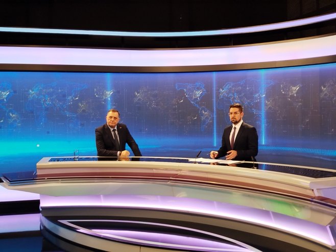 Гост Дневника Милорад Додик Гост Дневника Милорад Додик - Фото: РТРС