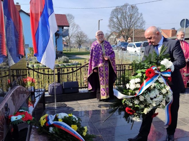 Парастос у Брчком (Фото: РТРС)
