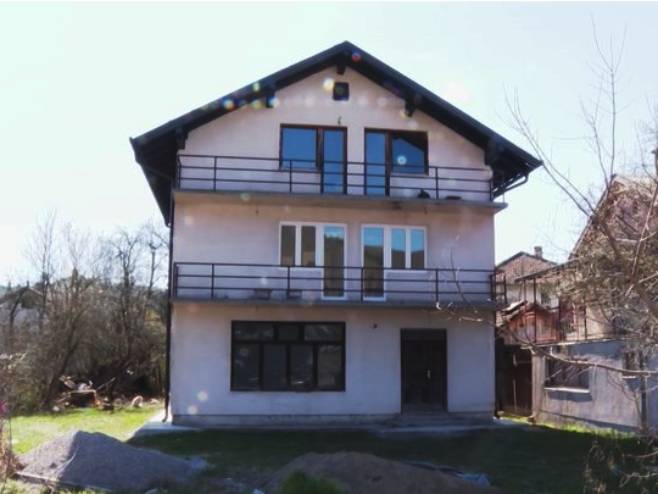 Нова кућа за породицу Пећанац у Дрвару Нова кућа за породицу Пећанац у Дрвару - Фото: РТРС