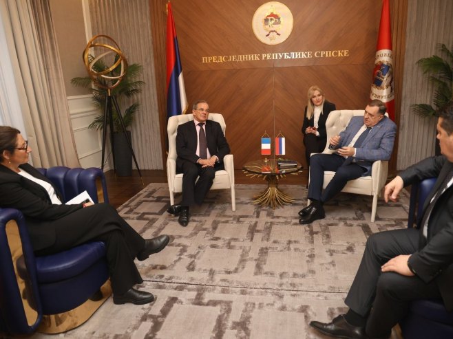 Пијера, Маријани и Стевандић на пријему код Додика Пијера, Маријани и Стевандић на пријему код Додика - Фото: predsjednikrs.rs/Borislav Zdrinja