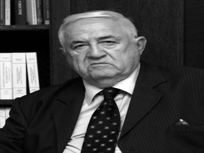 Преминуо академик Михаило Војводић Преминуо академик Михаило Војводић -