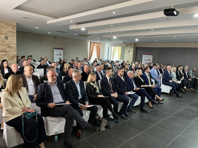 Главни одбор ПДП-а Главни одбор ПДП-а - Фото: РТРС