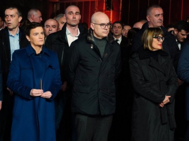 Ana Brnabić, Miloš Vučević i Maja Gojković (foto: TANJUG/ VLADIMIR ŠPORČIĆ) 