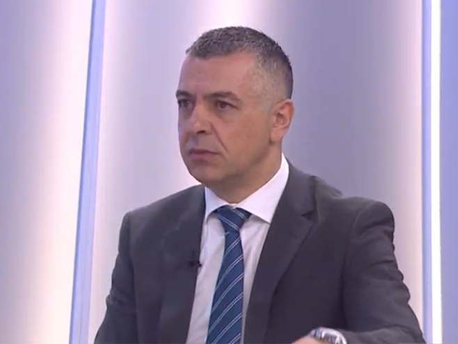 Лалић: Суфинансираћемо привођење култури и намјени запуштено земљиште