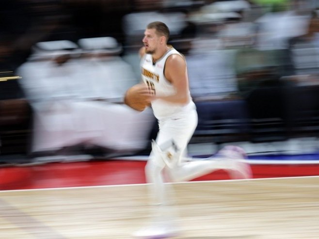 Никола Јокић (Фото: EPA-EFE/ALI HAIDER SHUTTERSTOCK OUT) - 