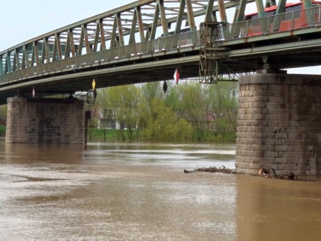 Расту Сава и бујичне ријеке