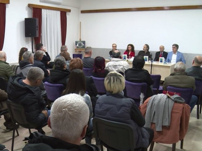 Књига "Воља дринског ветра" - слика друштва и просвјете - Фото: РТРС