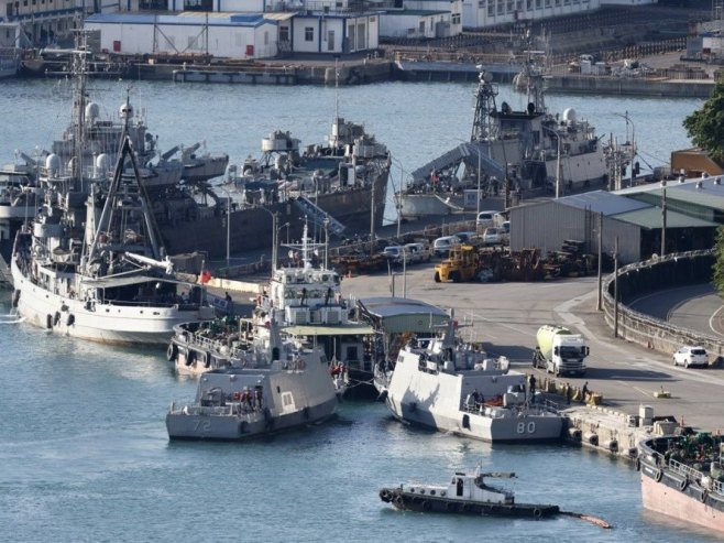 Војска Кине (фото: EPA-EFE/RITCHIE B. TONGO) Војска Кине (фото: EPA-EFE/RITCHIE B. TONGO) -