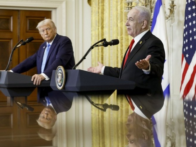 Доналд Трамп и Бењамин Нетањаху (Фото: EPA-EFE/SHAWN THEW / POOL) - 