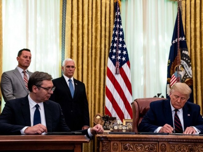 Доналд Трамп и Александар Вучић (фото: архива/EPA-EFE/ANNA MONEYMAKER / POOL) Доналд Трамп и Александар Вучић (фото: архива/EPA-EFE/ANNA MONEYMAKER / POOL) -