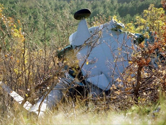 Пад хеликоптера (фото: EPA Photo/Tom Dubravec - илустрација) - 