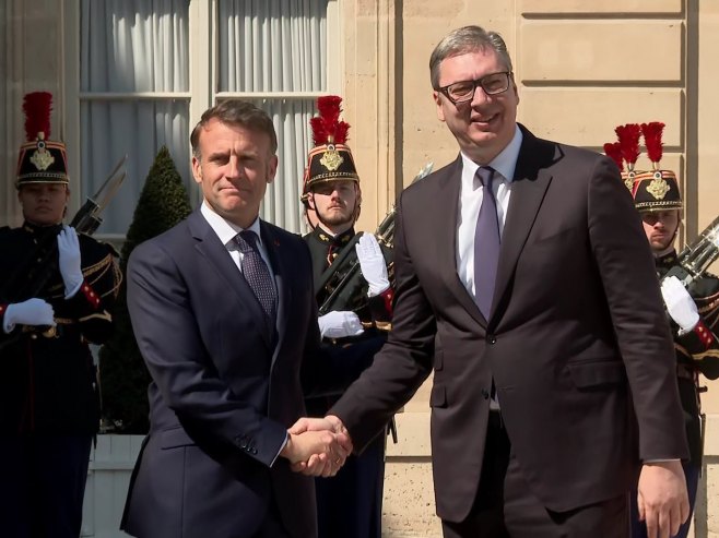 Макрон и Вучић (фото: TANJUG/ TANJUG VIDEO/ bs) - 