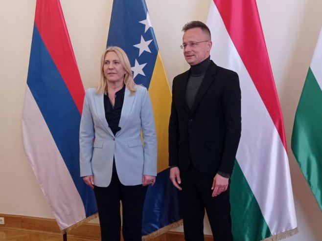 Цвијановић и Сијарто Цвијановић и Сијарто - Фото: РТРС