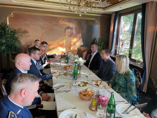 Гогановић и Мелихер 