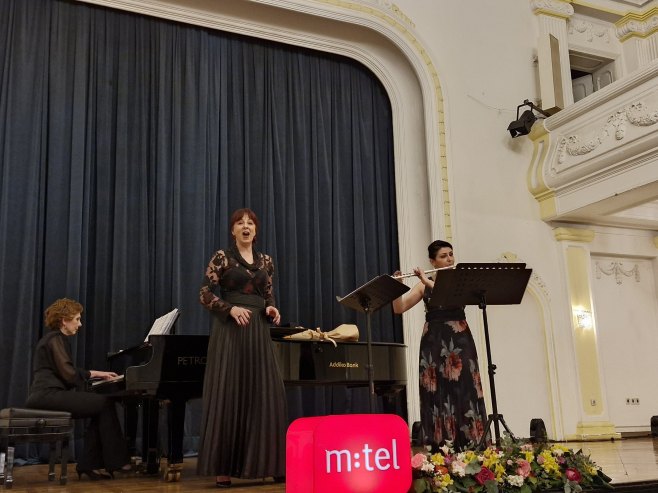 Нишки ансамбл "Анима" Нишки ансамбл "Анима" - Фото: СРНА