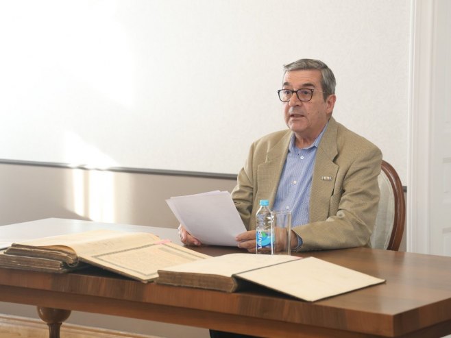 Трифковић: Филм у Европарку рекламира "Прелијепу Хрватску Николе Тесле" - али бриљантни проналазач био је поносни Србин