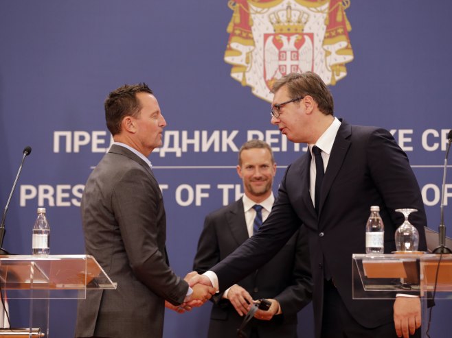 Огласио се Гренел након што је Вучић прекинуо посјету Америци из здравствених разлога: "Жао ми је"