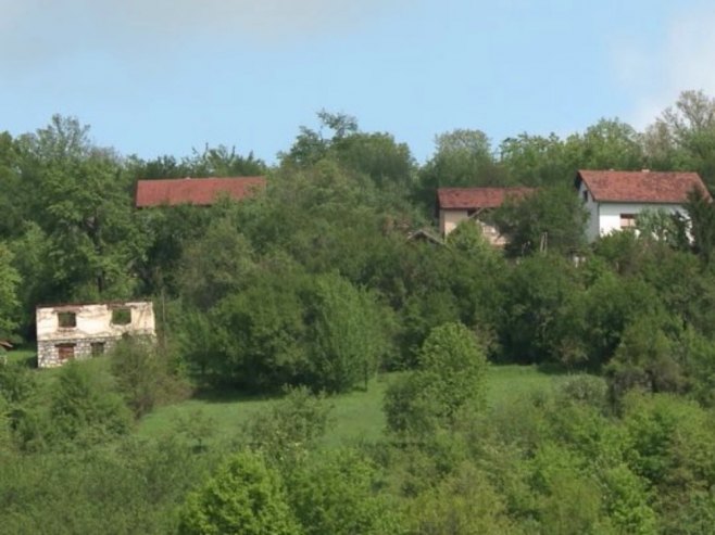 Од некад једног од највећих подрињских села - Кравица код Братунца спала на неколико заселака