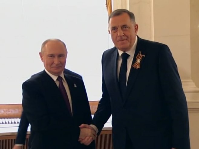 Vladimir Putin i Milorad Dodik (Foto: RTRS)