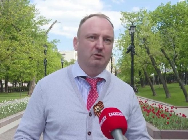 За Печат из Москве Александар Борисов: Зашто је 9. мај за Русију свети дан? (ВИДЕО)
