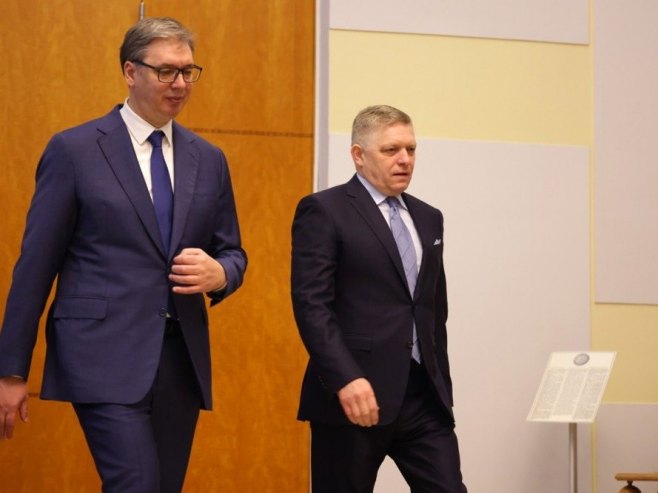 Вучић након састанка са Фицом: Срби и Словаци браћа заувијек