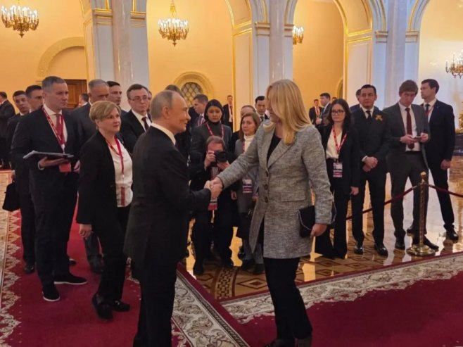 Цвијановић: Сусрет са Путином прилика да се захвалим на позиву и честитам Дан побједе