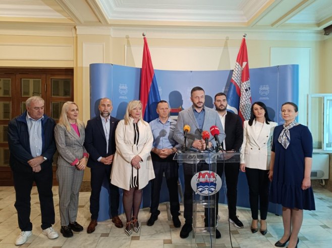 Нинковић: Позив Станивуковићу да градској Скупштини достави приједлог буџета