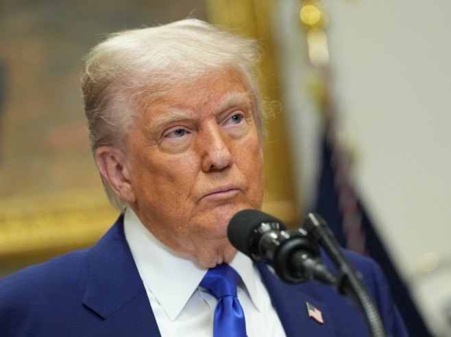 Трамп: Два начина за рјешавање иранског нуклеарног програма